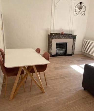 Appartement De Charme Au Coeur Du Centre Ville . Millau Exteriör bild
